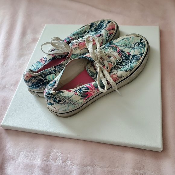 Vans shoes - Picture 3 of 5